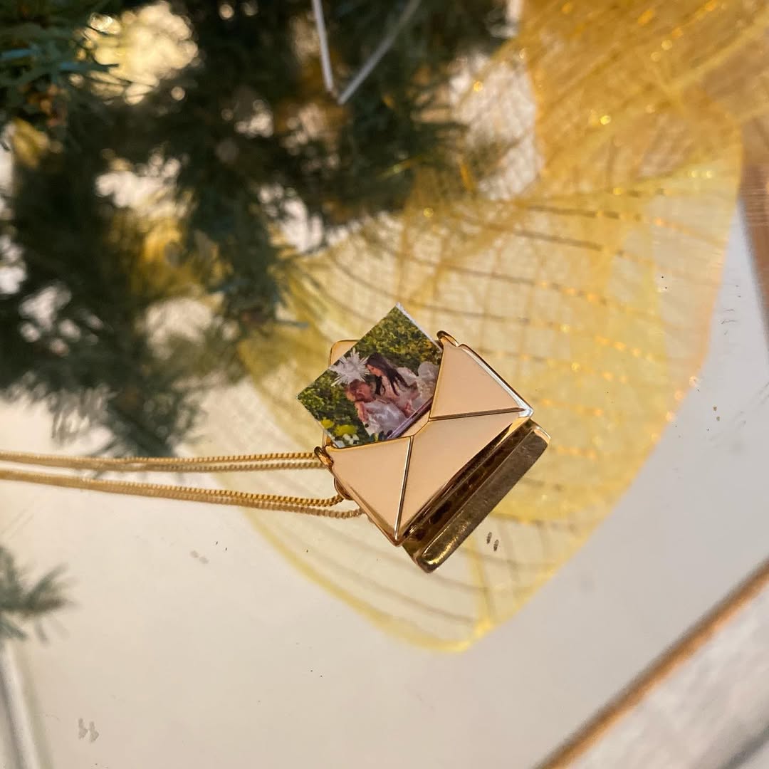 COLAR SECRET NOTE®