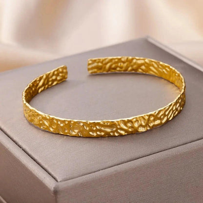 PULSEIRA HAMMERED GOLD®